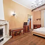 Rose Antique Apartment