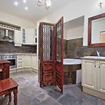 Rose Antique Apartment